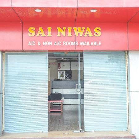 Hotel Sai Niwas Lonavala Kültér fotó